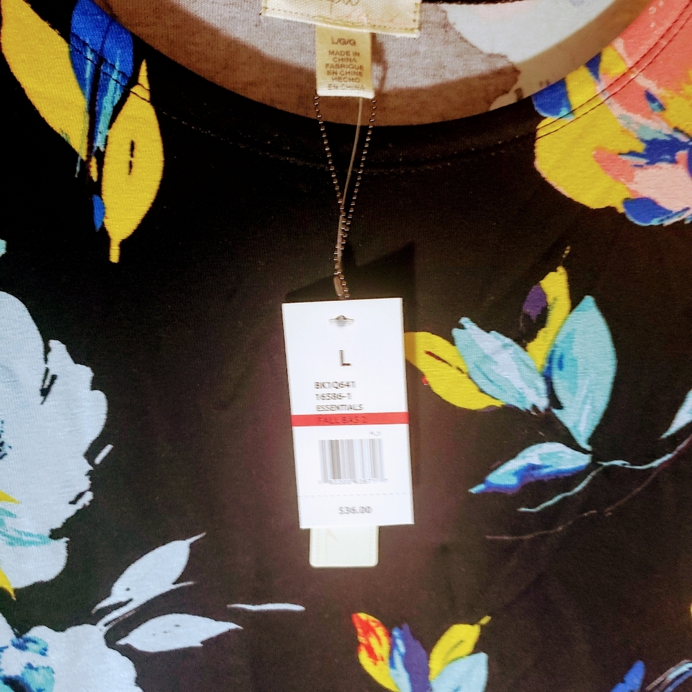 3/4 sleeve Spring is HERE blouse!